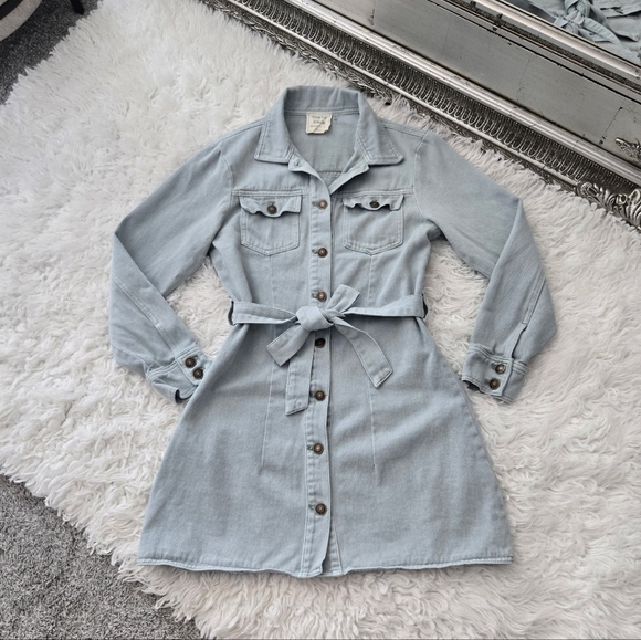 Style Rack Long Sleeve Denim Utility Shirtdress. Size Small. Good preowned cond - Picture 1 of 7